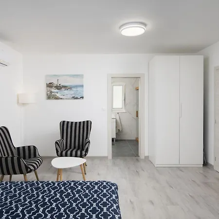 Euphoria Mit Pool, Sauna Und Whirlpool Ferienhaus Višnjan