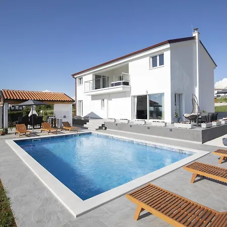 Euphoria Mit Pool, Sauna Und Whirlpool